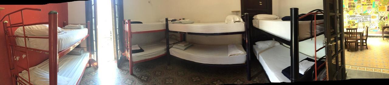 Rivera Hostel Córdoba Eksteriør bilde