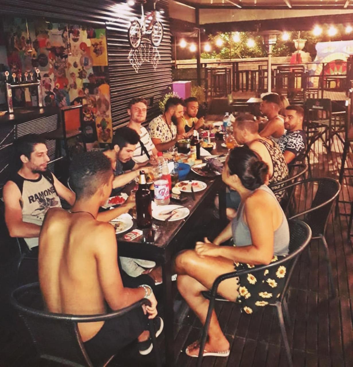 Rivera Hostel Córdoba Eksteriør bilde